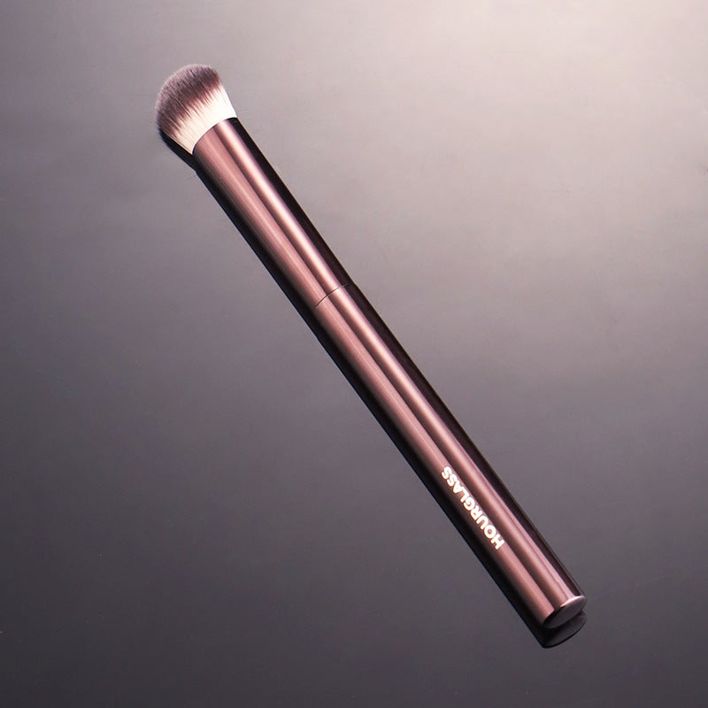 Fiber Hair Makeup Brush – Soft Bristle Beauty Tool for Flawless Application