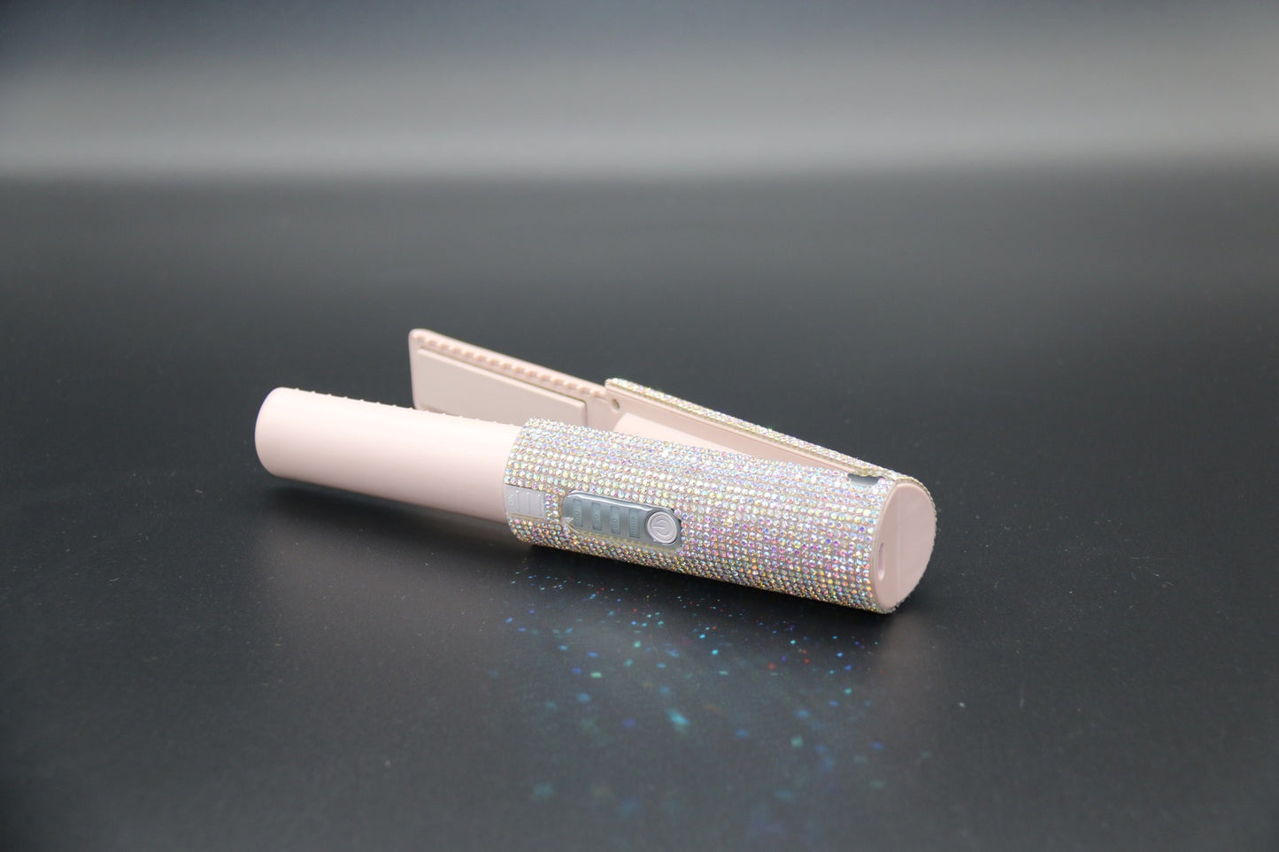 Rechargeable Portable Diamond Hair Straightener – Cordless & Compact for Effortless Styling Anywhere