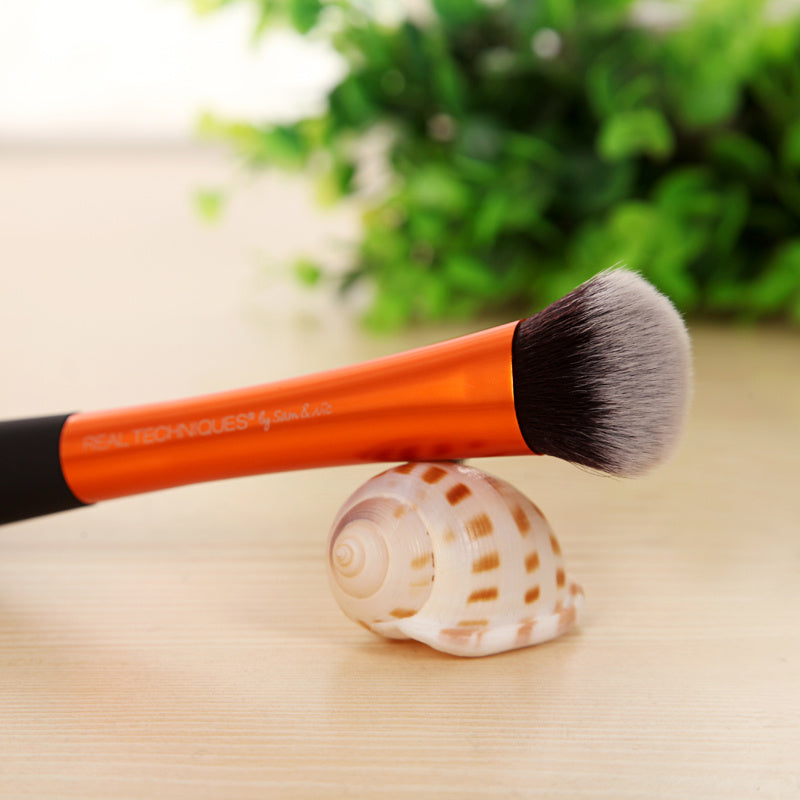 Multi-Purpose Makeup Brush Set – Foundation, Powder & Face Brushes