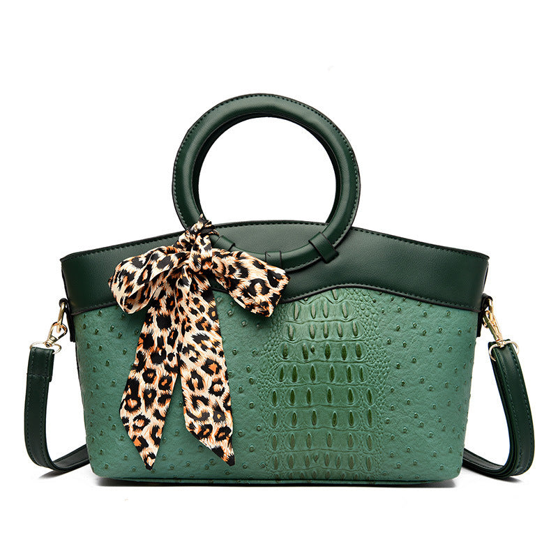 Chic Stone Pattern Ring Shoulder Bag for Women – Trendy Handbag with Unique Accent