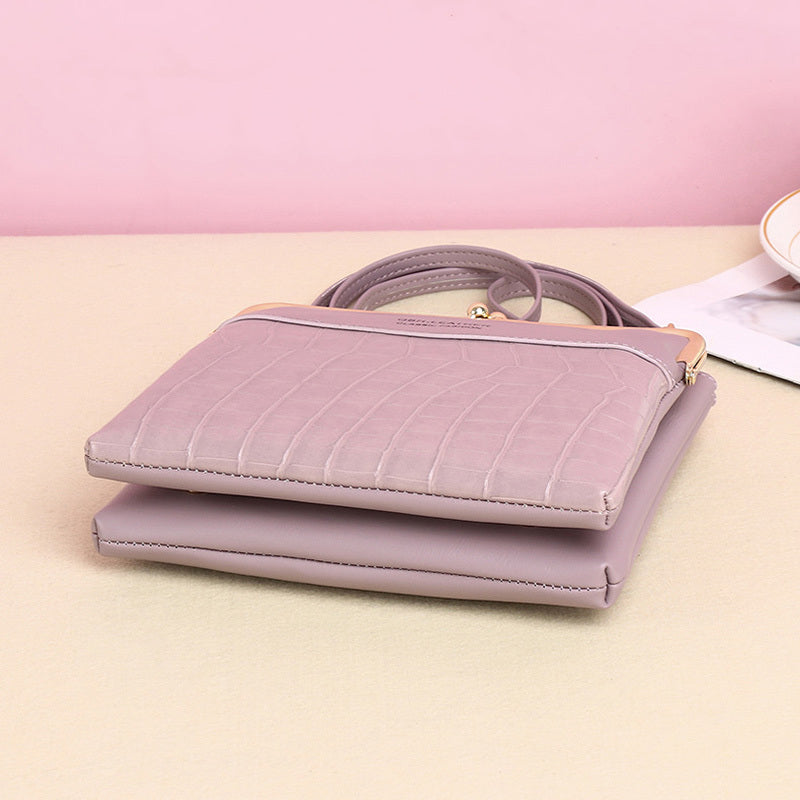 Alligator Pattern Lock Shoulder Bag for Women – Stylish Crossbody Phone Bag with Secure Closure