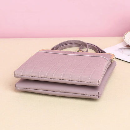 Alligator Pattern Lock Shoulder Bag for Women – Stylish Crossbody Phone Bag with Secure Closure