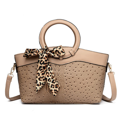 Chic Stone Pattern Ring Shoulder Bag for Women – Trendy Handbag with Unique Accent