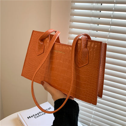 Spring & Summer Chic Small Square Shoulder Bag – Portable, Stylish, and Perfect for Everyday Fashion