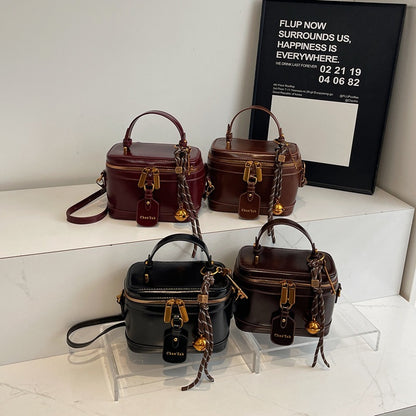 Retro-Style Shoulder Messenger Bag – Easy Matching Vintage Crossbody for Women