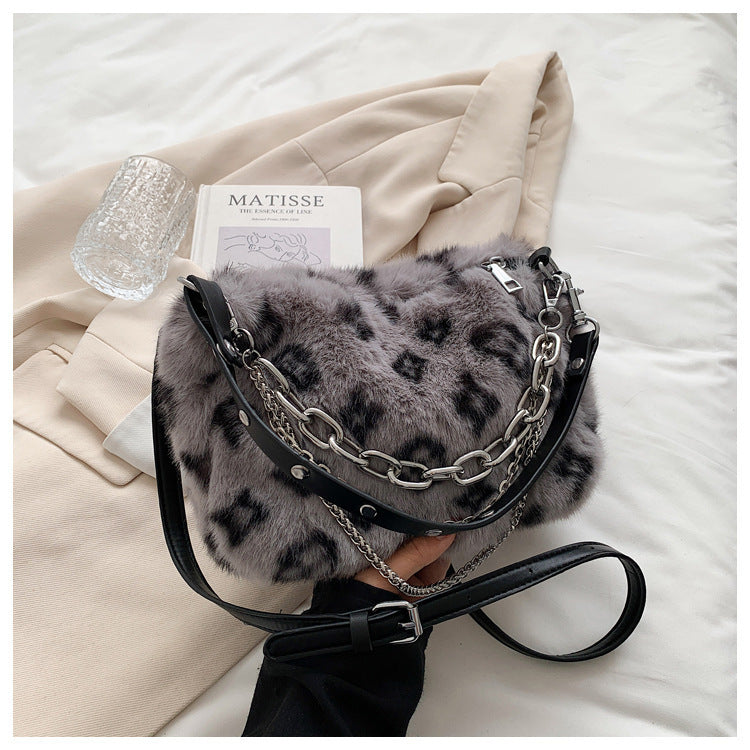 Winter Plush Floral Shoulder Bag for Women – Soft Faux Fur Handbag with Chain Strap | Cozy & Stylish Purse