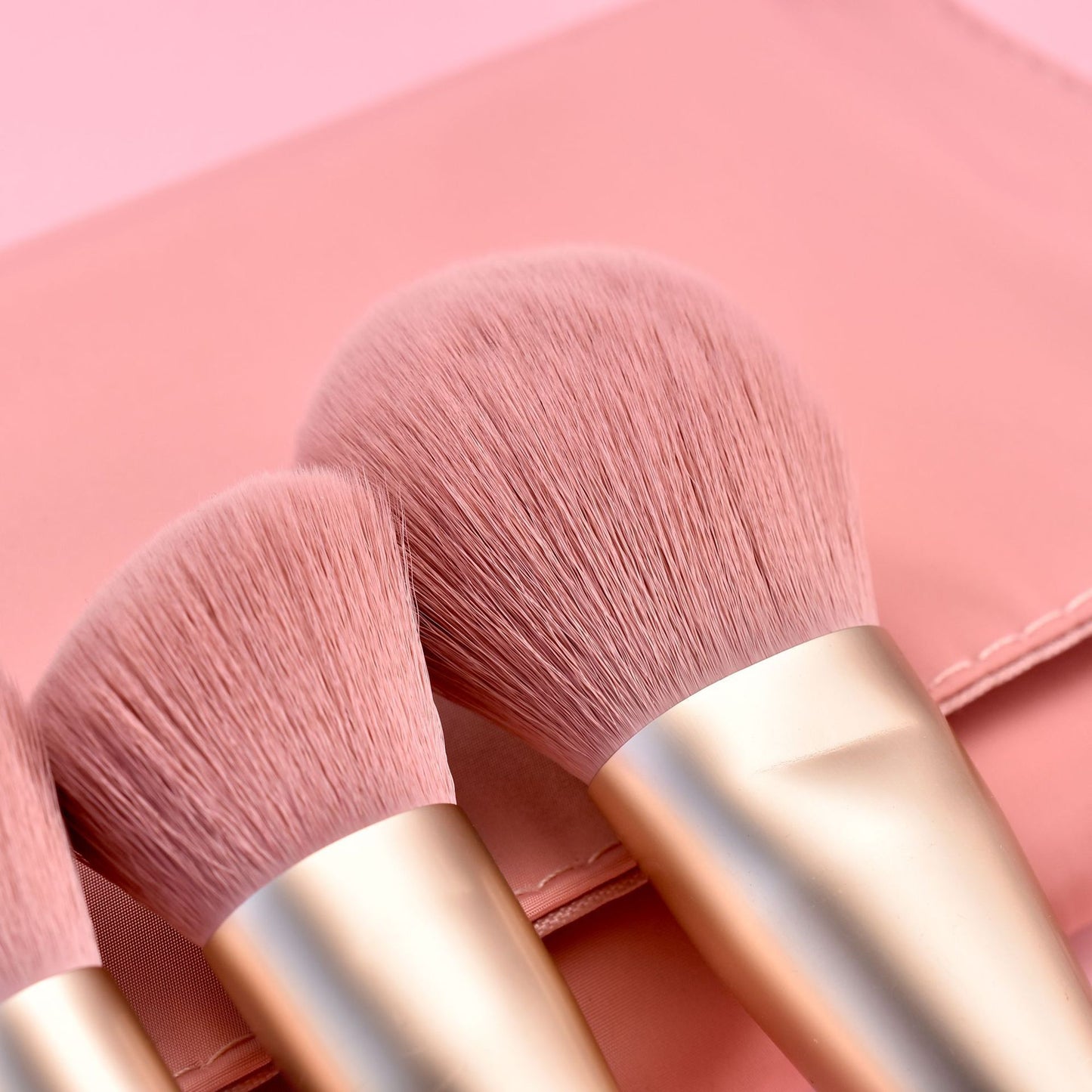 Luxury Eyeshadow Brush Set – Soft Bristle Makeup Brushes for Blending & Precision