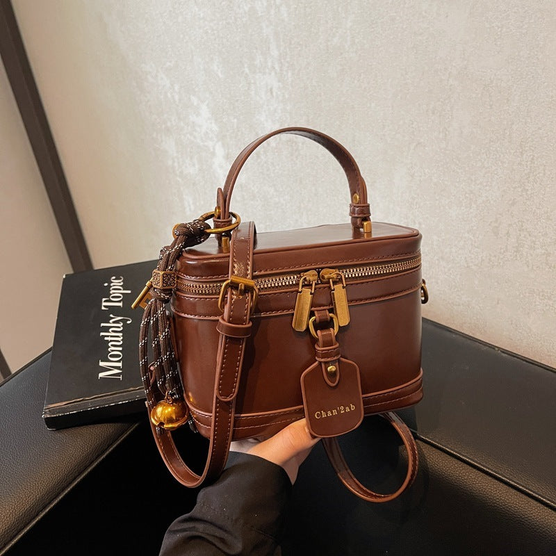 Retro-Style Shoulder Messenger Bag – Easy Matching Vintage Crossbody for Women